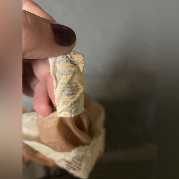 Vintage Olga Camisole Size 36 100% Nylon Lace - Picture 4 of 4